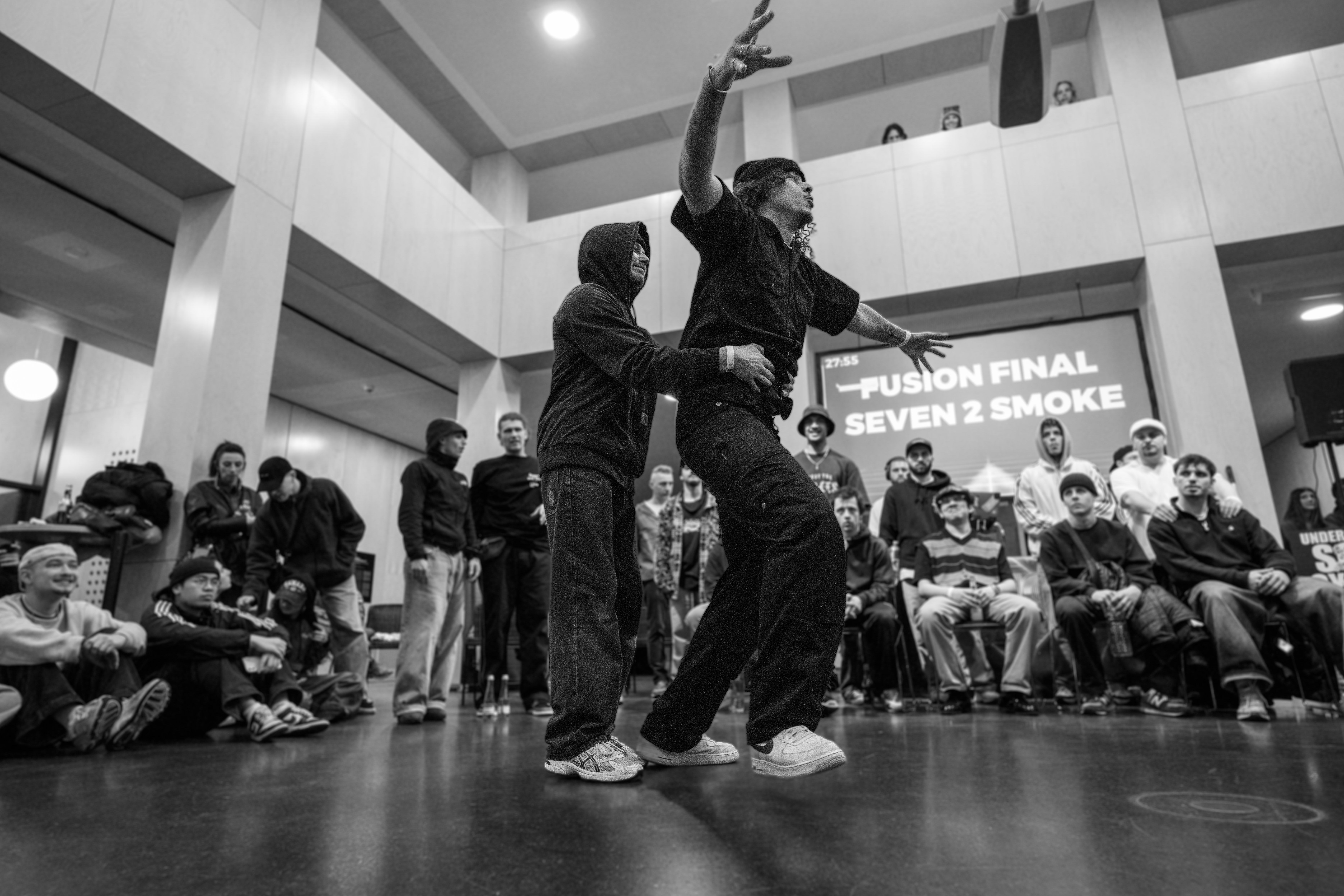 Breaker and Popper collab for a Routine in the finals